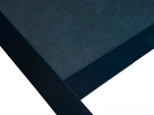 plafond suspendu noir